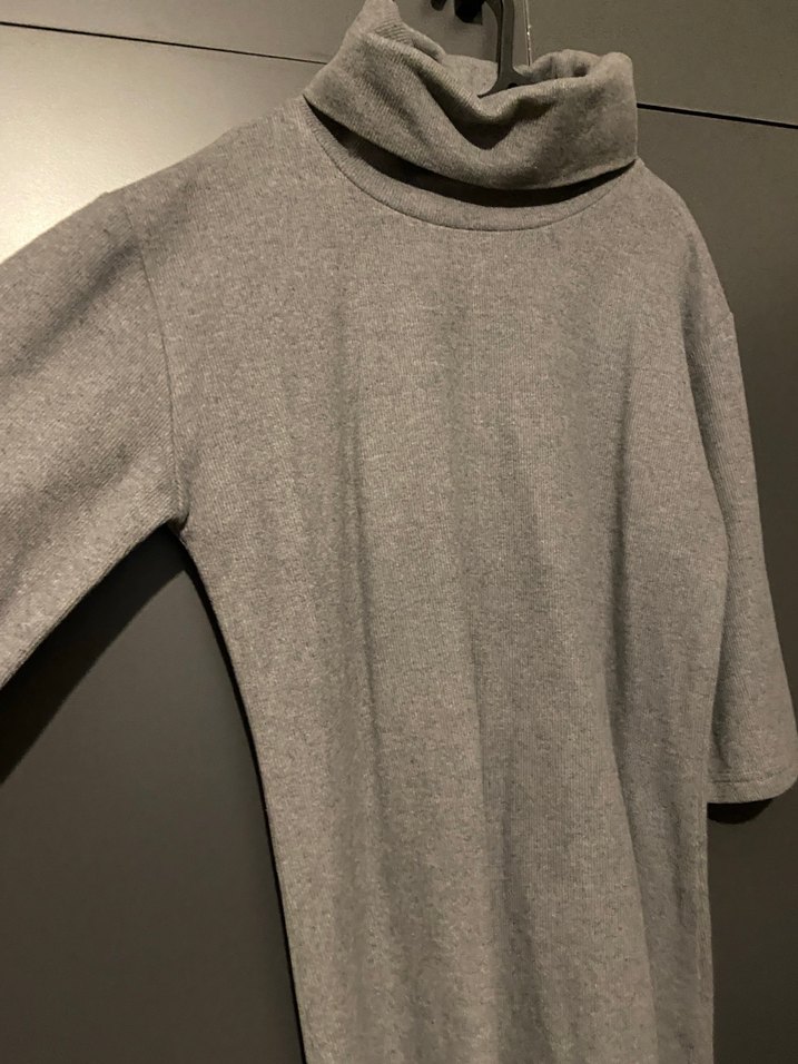 Gri Yüksek Yakalı Mini Triko Elbise - Görsel 2