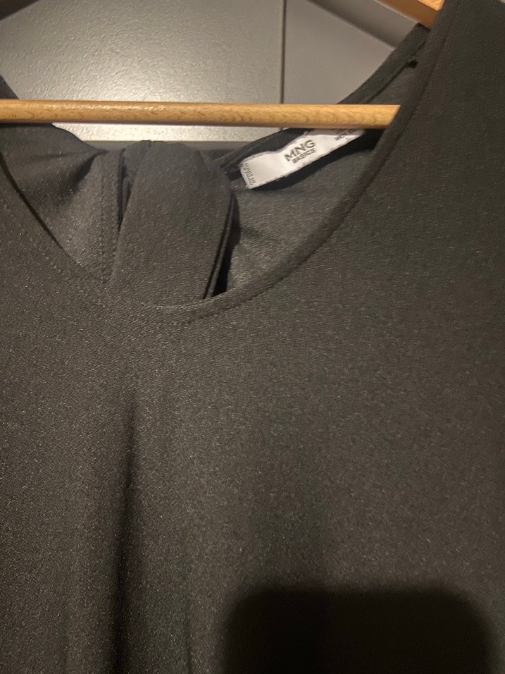 Siyah V Yaka Uzun Kollu Triko Elbise - Görsel 2