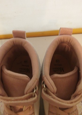 Kız Çocukları İçin Pembe Cırt Cırtlı Spor Ayakkabı - Görsel 13