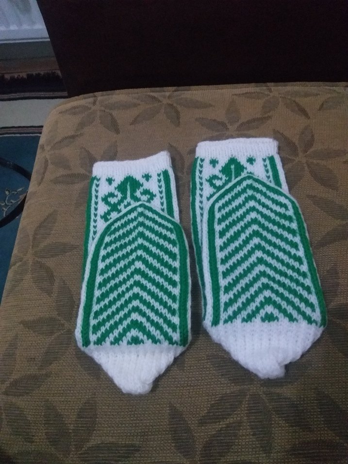Nakışlı Yeşil El örgüsü Soket Çorap - Görsel 3