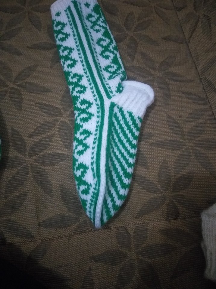 Nakışlı Yeşil El örgüsü Soket Çorap - Görsel 2