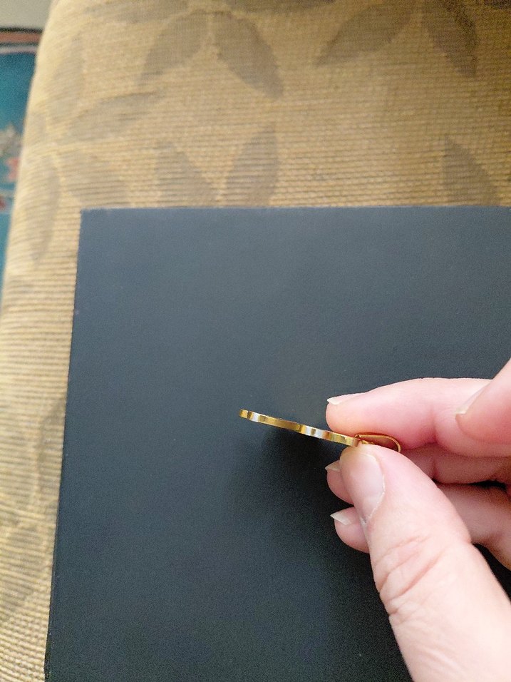 Altın Renkli Yonca Desenli Kolye Ucu - Görsel 4