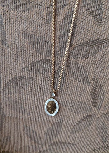 Altın Renkli Uzun Zincirli Kadın Kolye - Görsel 4