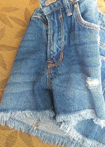 Kadın Mavi Bağcıklı Yırtık Kot Şort - Görsel 17