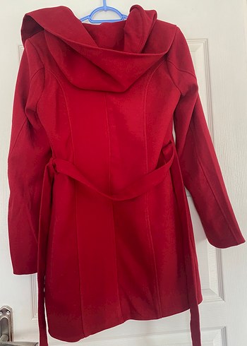 Kırmızı Kadın Kaban - Görsel 2