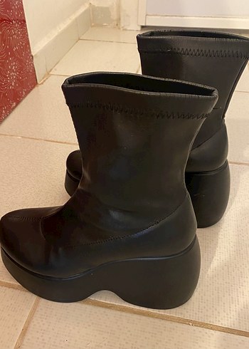 Kadın Siyah Deri Platform Topuklu Goth Botlar - Görsel 4