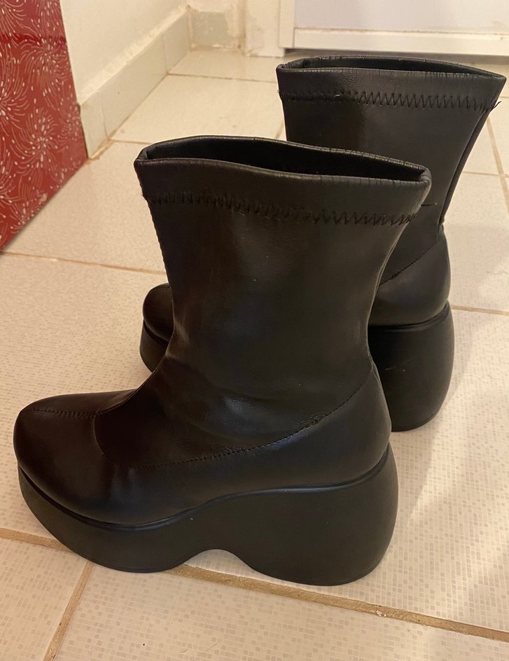 Kadın Siyah Deri Platform Topuklu Goth Botlar - Görsel 4