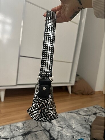 H&M Taşlı çanta