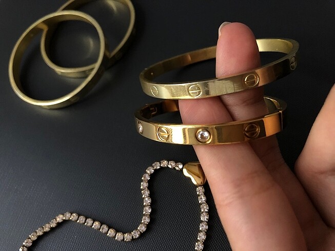  Beden altın Renk Üçlü Cartier Gold Bileklik