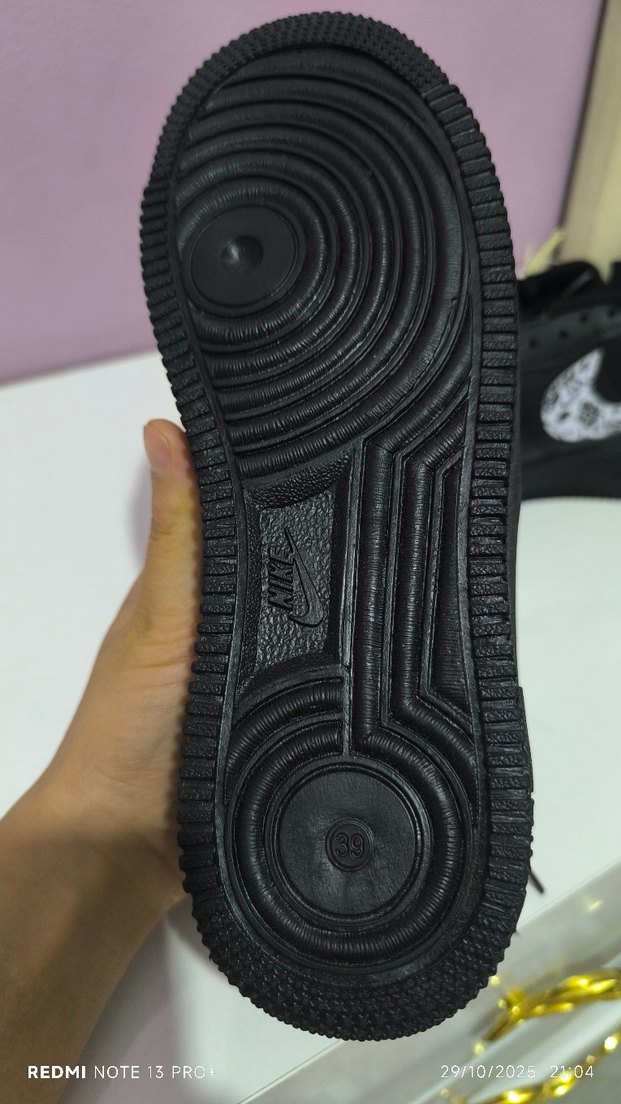 Siyah Baskılı Bağcıklı Kadın Spor Ayakkabı - Görsel 4