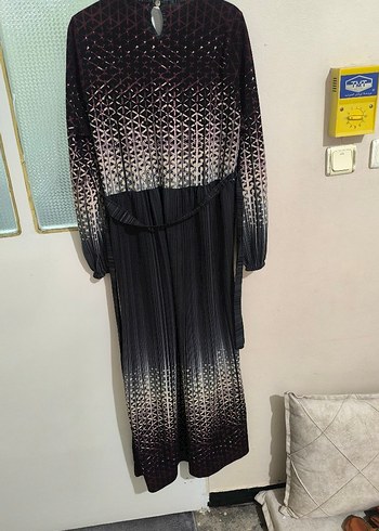 Uzun Pilili Bağlama Desenli Kadın Elbise - Görsel 2