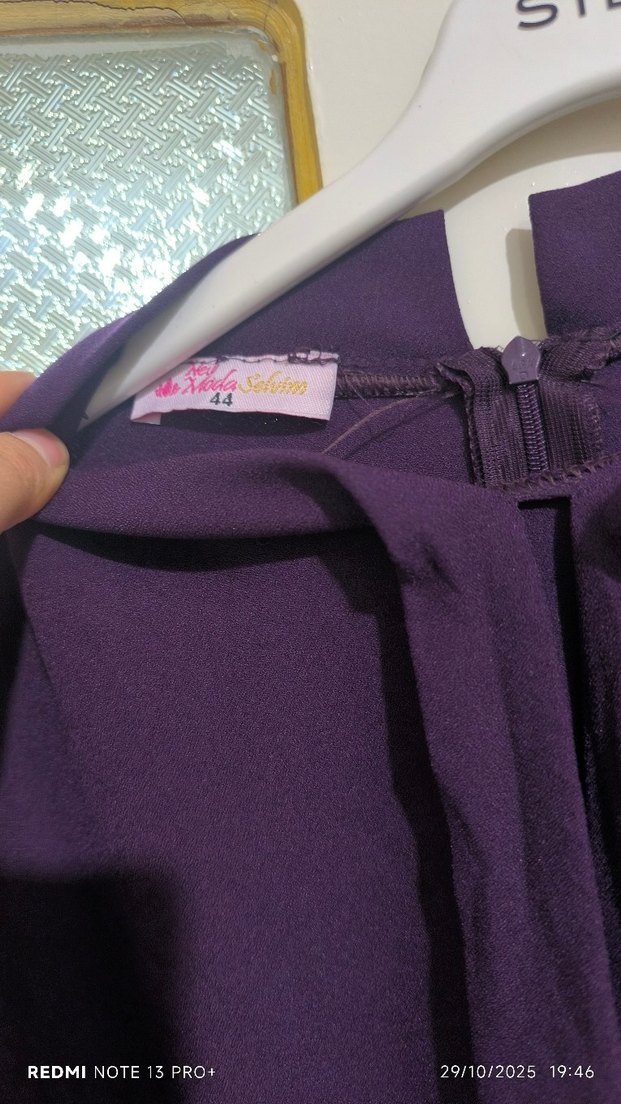 Nakış Detaylı Siyah Uzun Kollu Tunik - Görsel 3