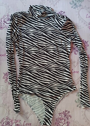 Trendyol & Milla Zebra desen uzun kollu çıtçıtlı body