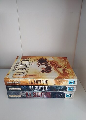  Beden R.A. Salvatore 1-2-3 . Kitaplar 