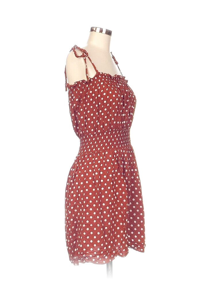 Trendyol & Milla Kısa Elbise %70 İndirimli. - Görsel 2