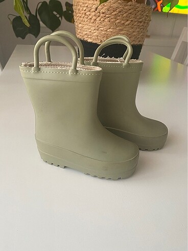 Lc Waikiki çocuk bot 21/22