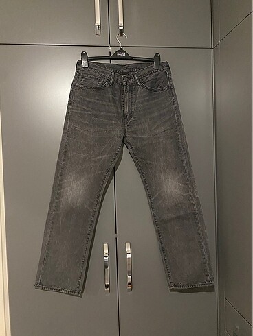 Levis kot