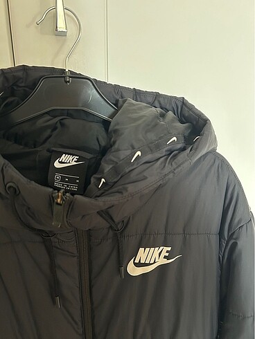 m Beden siyah Renk Nike mont