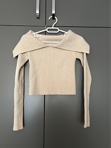 Bershka kazak