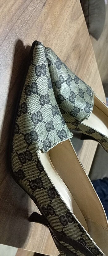 Gucci stiletto