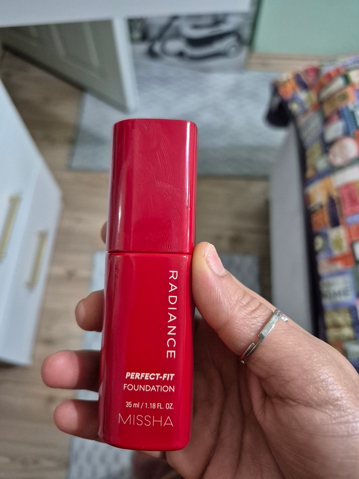Missha Radiance Koyu Kırmızı BB Krem 35ml - Görsel 3