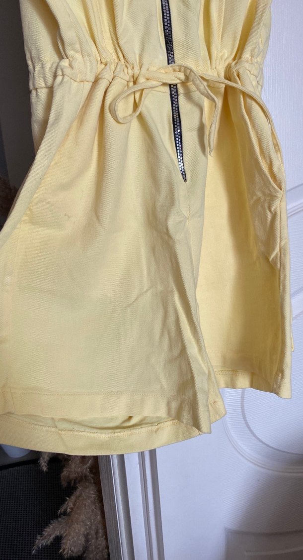 Sarı Midi Kısa Kadın Tulum Fermuarlı - Görsel 3