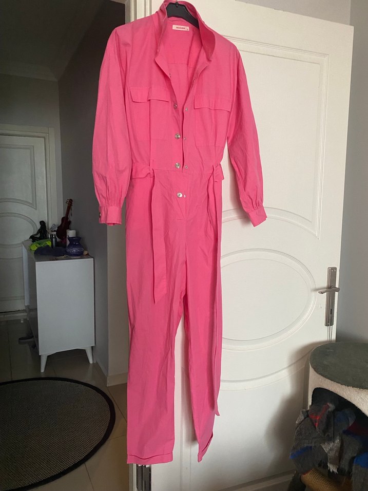 Pembe Uzun Düğmeli Kadın tulum - Görsel 4