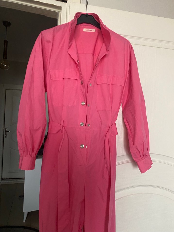 Pembe Uzun Düğmeli Kadın tulum - Görsel 3