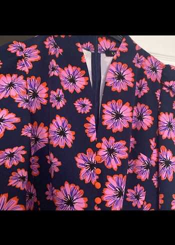 Pembe Çiçek Desenli Midi Elbise - Görsel 4