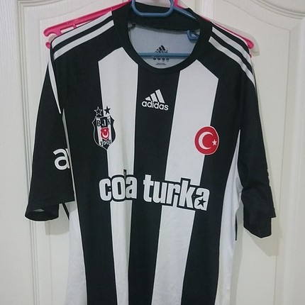 Beşiktaş forması 