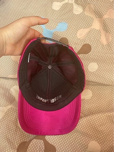 H&M Make ıt possıble yazılı pembe şapka