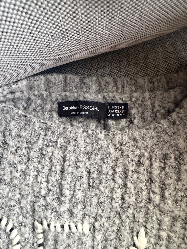 Nakışlı Gri Örgü Kadın Kazak - Görsel 2