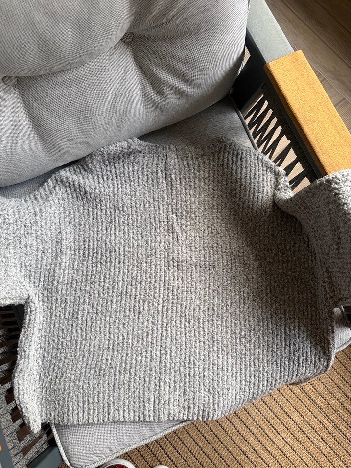 Nakışlı Gri Örgü Kadın Kazak - Görsel 4