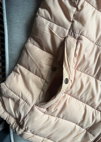 Kapüşonlu Kışlık Mont - Görsel 2