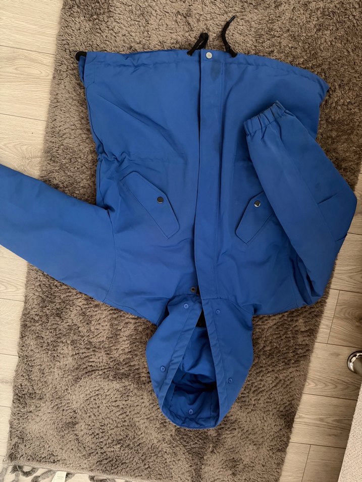 Düğmeli fermuarlı Mavi Kapüşonlu Kadın mont - Görsel 2