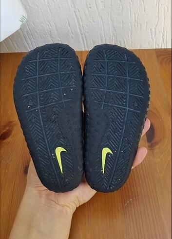 22 Beden lacivert Renk Nike sandalet