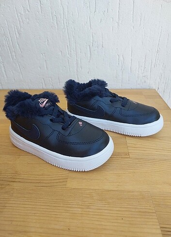 Nike Nike air force 1 kürklü