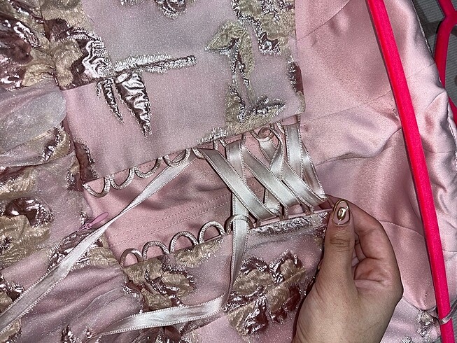 Tangül&Aliş straplez pembe mini elbise - Görsel 5