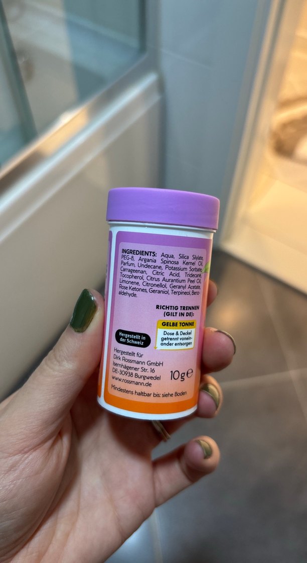 Isana Juicy Peach Hacim Veren Pudra - Görsel 2