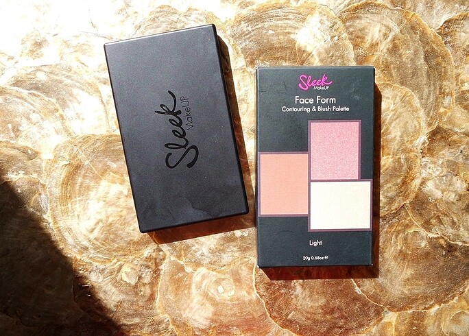 Sleek makeup Contouring & Blush Palette Light 373 allık yüz aydı