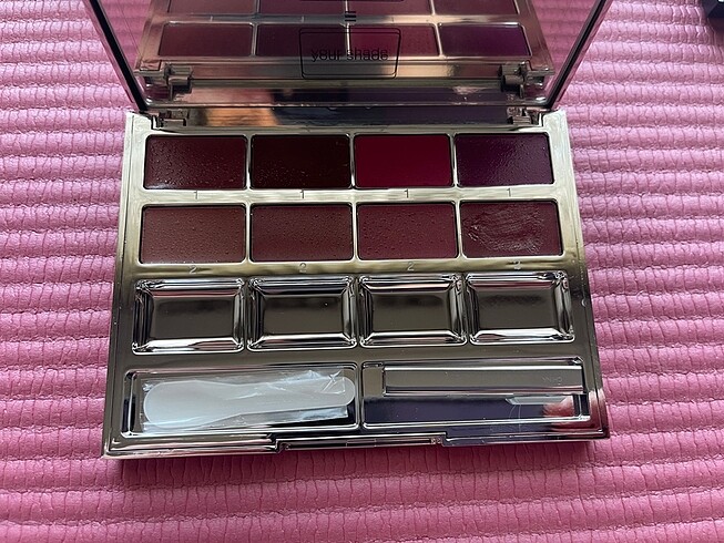 Beden Renk Clinique Pretty Easy Lip Palette 8 Colors Brush Spatula Mirrored