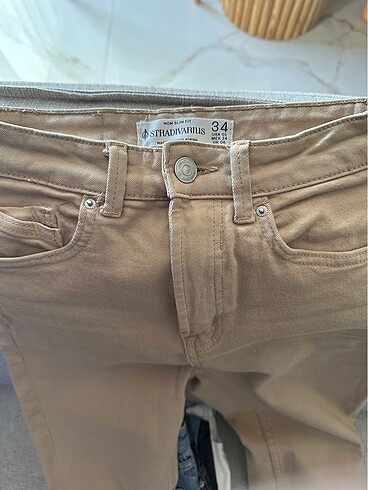 34 Beden camel Renk Stradivarius mom jean