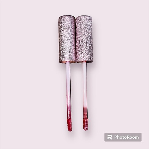 Revolution Metallic Angel Heart Lip Gloss Heavenly 2li Set