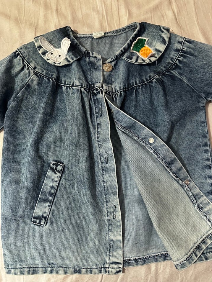 Nakışlı Gri Mavi Denim Kız Ceketi - Görsel 4