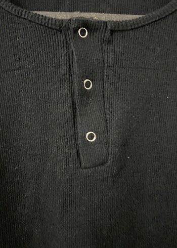 Düğmeli Siyah Kadın Triko - Görsel 3
