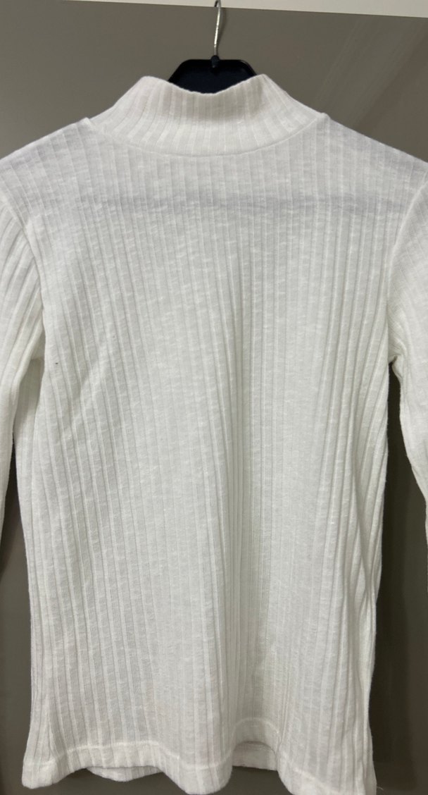 Beyaz Yüksek Yaka Triko Kadın Kazak - Görsel 3