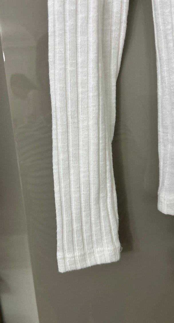 Beyaz Yüksek Yaka Triko Kadın Kazak - Görsel 4