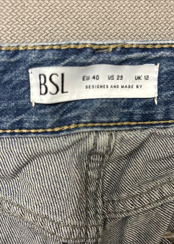 Kadın Mavi Bol Kesim Midi Kot Pantolon - Görsel 4