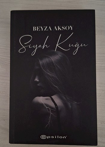 Beyza Aksoy - Siyah Kuğu
