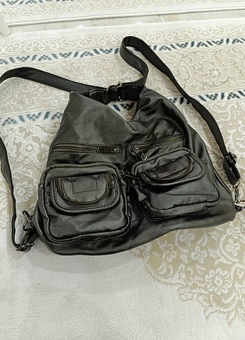 Hem sırt hem kol çantası - Görsel 3